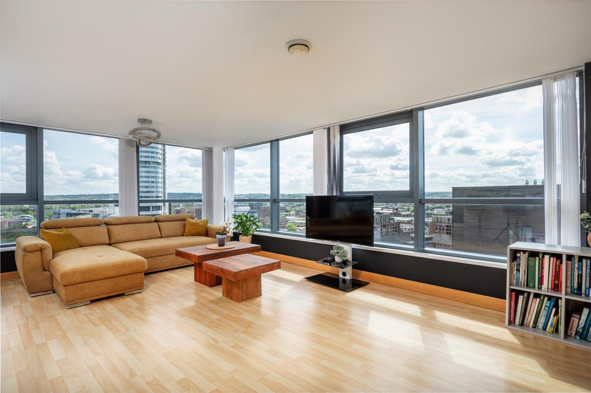לידס Large Central Penthouse In Leeds מראה חיצוני תמונה