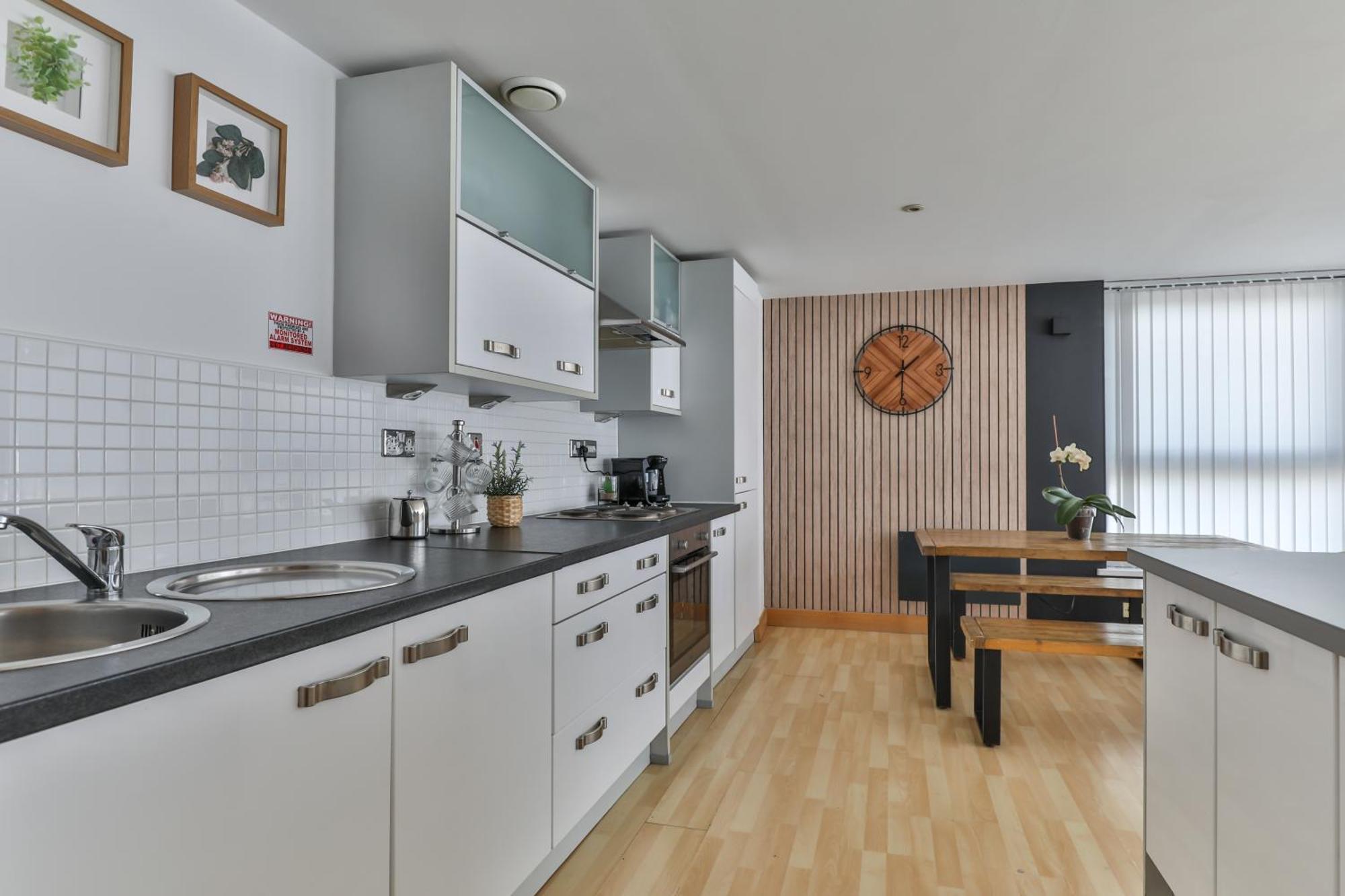 לידס Large Central Penthouse In Leeds מראה חיצוני תמונה