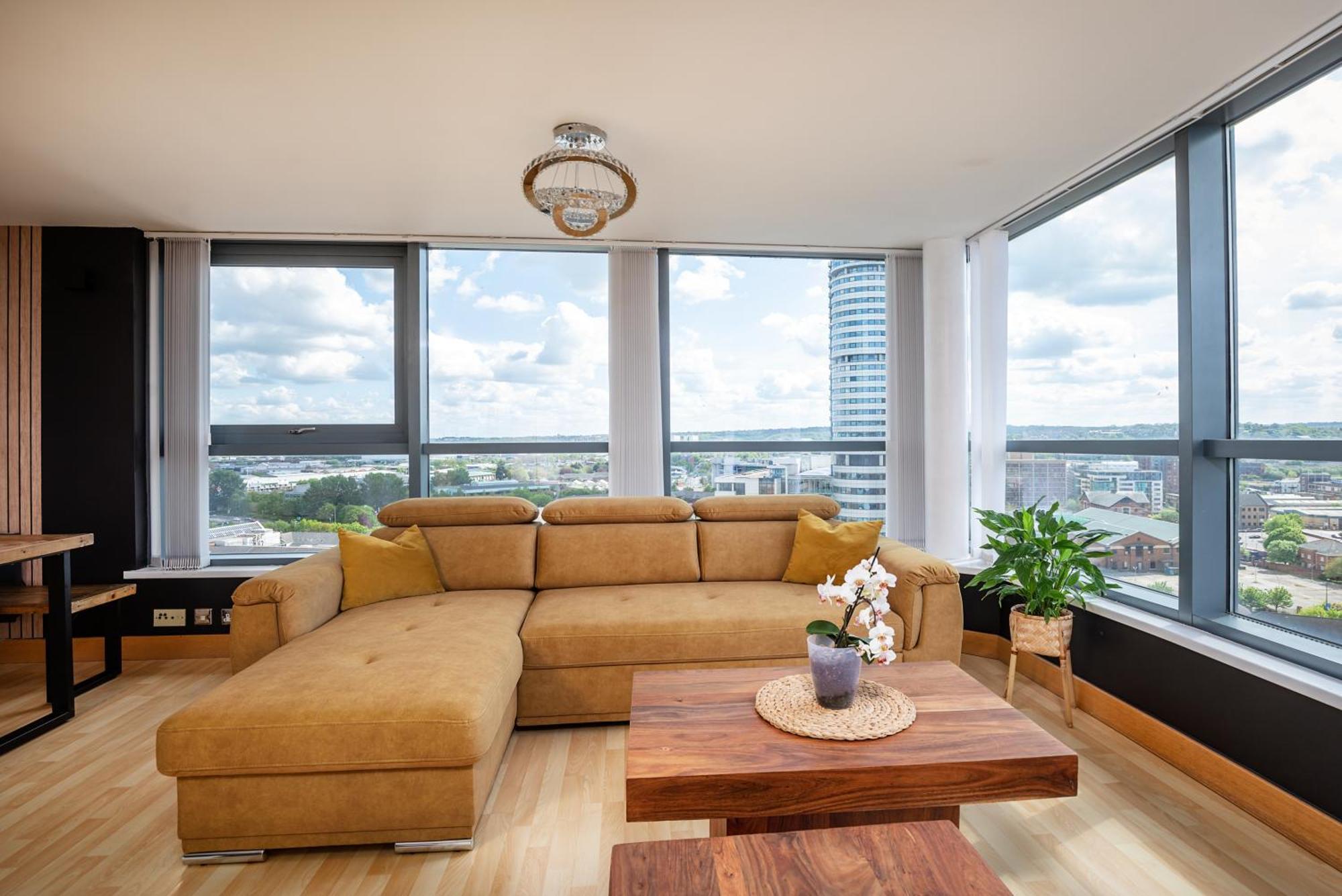 לידס Large Central Penthouse In Leeds מראה חיצוני תמונה