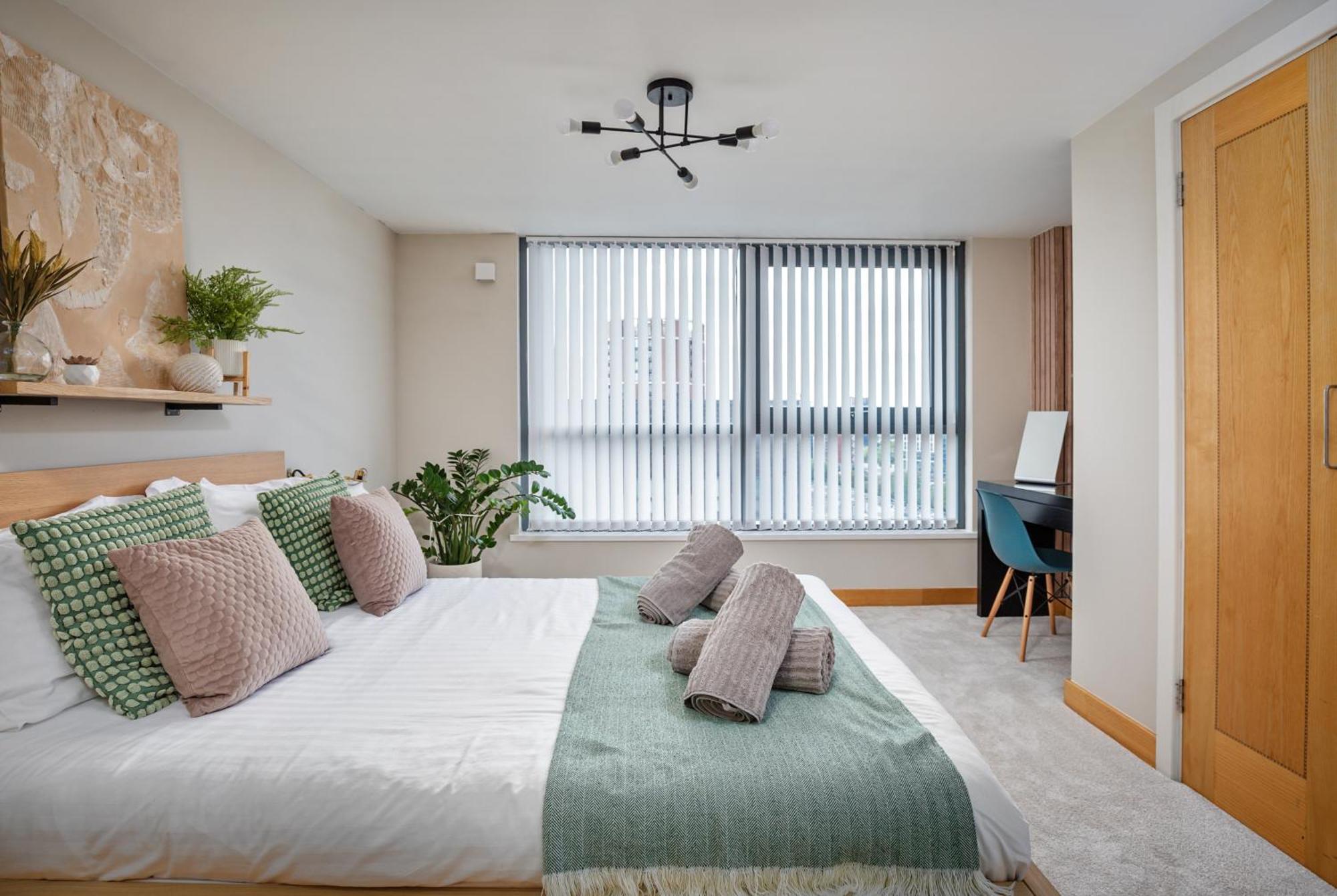 לידס Large Central Penthouse In Leeds מראה חיצוני תמונה