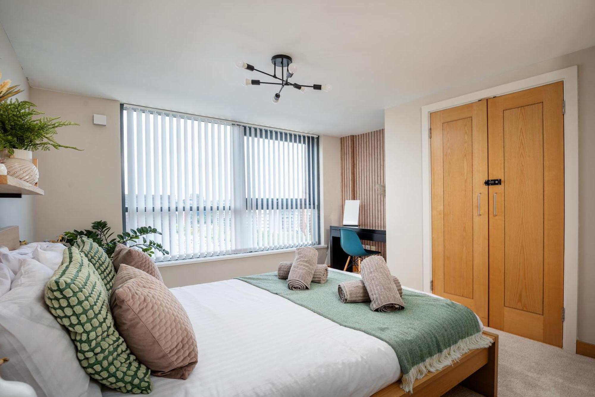 לידס Large Central Penthouse In Leeds מראה חיצוני תמונה